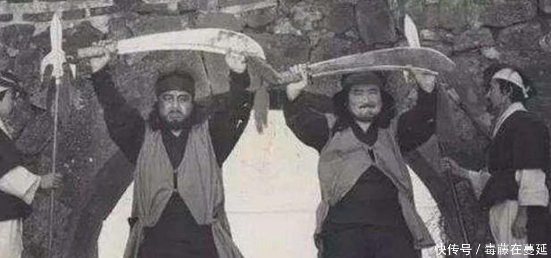  超过|师傅教育刽子手不要超过99个, 他却偏偏不听, 失业之后就后悔了！