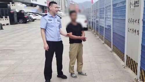  佛系|佛系偷盗，拉开车门里面是钱，拿还是不拿