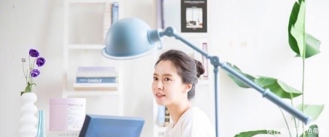 李光洙|RM宋智孝在节目中犯困,被李光洙一眼看穿,两人的对话太有爱了