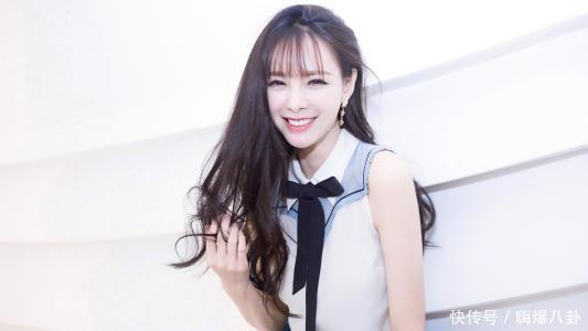  调侃|客套成真？沈梦辰将签约乐华，并调侃谁走漏风声，现想跑都不行