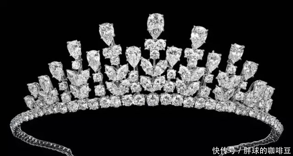 珠宝|从奥斯卡影后到摩纳哥王妃,童话中的珠宝和现实里的格蕾丝·凯莉