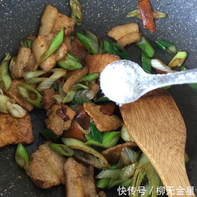 孜然|快手小炒,大葱孜然炒肉片