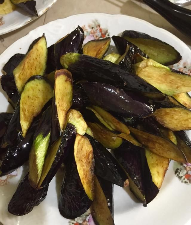  好学|爱吃茄子土豆看过来，东北地三鲜家庭版，好学易做，口味不输酒店