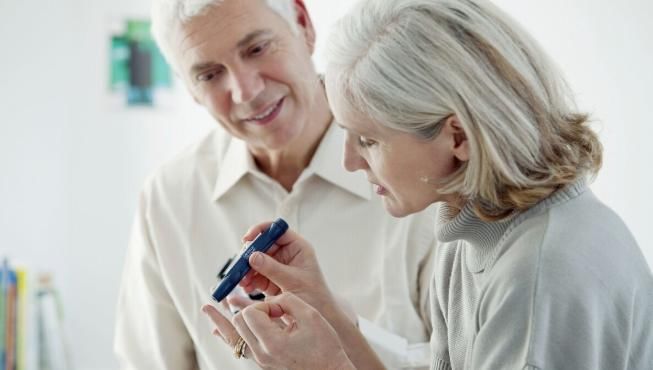 风险|常用药阿司匹林有什么风险和好处？来谈谈“神药”阿司匹林