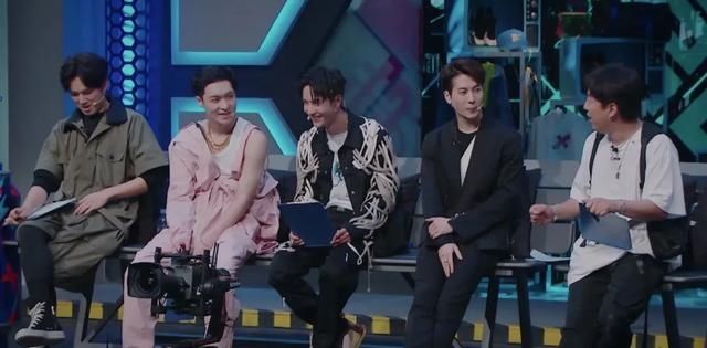  豆瓣|看完这段热搜第一的街舞，我说这良心国综豆瓣9.1都太低