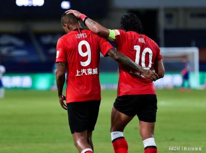  收到|胡尔克收到8个国家的报价，称金钱已对他不重要，看来是赚够了