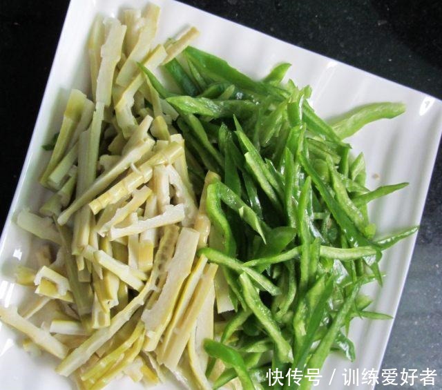 脆爽|青椒竹笋,清香鲜嫩,脆爽营养,味道十足好下饭