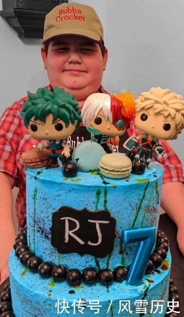 烘焙|美国11岁小学生学烘焙,暑假创业卖蛋糕赚4万,开学以后也不停业