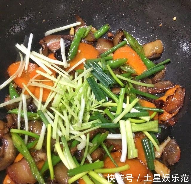 小炒|小炒腊肉,做法简单,美味下饭