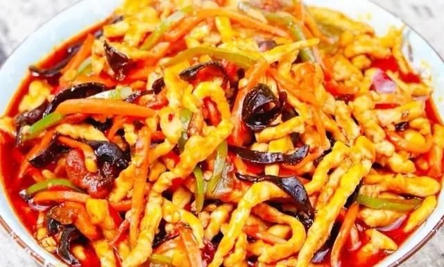  翻炒|家常鱼香肉丝（教你一道鲜香美味、好吃下饭的美味小炒）。