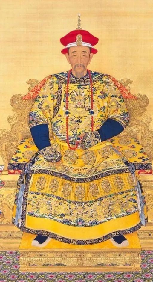 康熙|9子夺嫡,为何康熙遗诏是雍正继位,老八俯首称臣