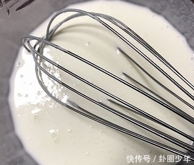 爆浆|#网红美食我来做#Q弹麻薯巧克力爆浆小蛋糕