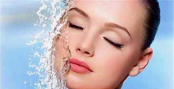 发黄|女生皮肤发黄缺水？吃这4菜4果，皮肤水润白皙，比化妆品还好用！