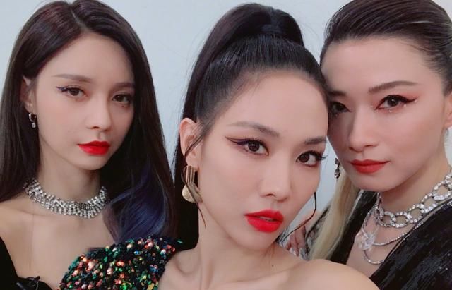  浪姐|《浪姐》联动《街舞3》，金晨王霏霏助阵，街舞粉丝却并不买账