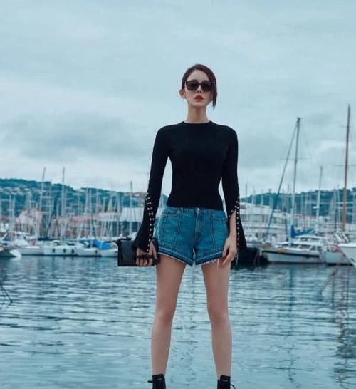  西服|快来Pick她，古力娜扎穿上花色西服，帅得想给她打电话！