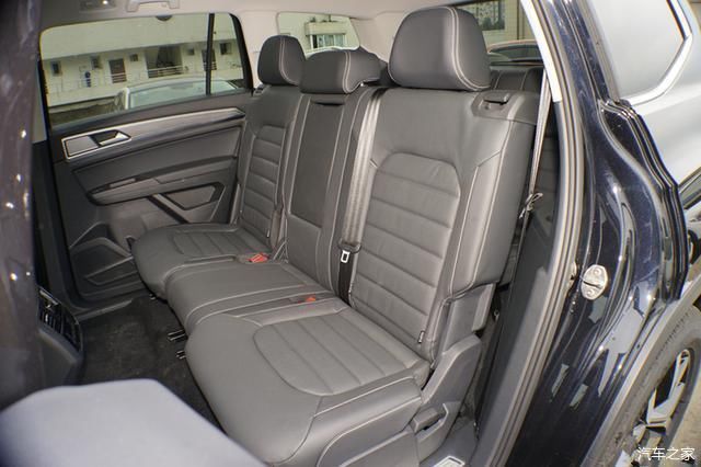  大众|比普拉多还大一圈，大众途昂跌破26万，不比汉兰达更香么？