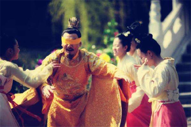 托孤|史上最惨的托孤,皇帝刚刚闭眼,四大权臣联手,把小皇帝杀了