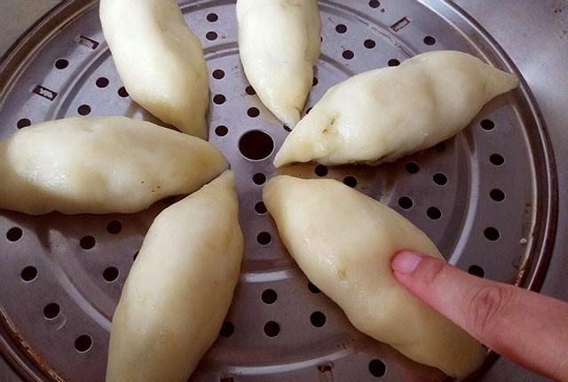 马铃薯淀粉|夏天,学会土豆这样做,儿子吃一次就迷上了,鲜香有嚼劲,好美味