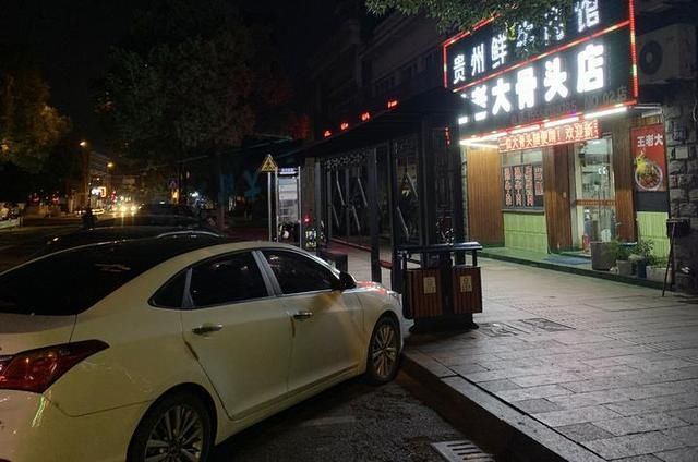 有钱赚|肉骨头放题自助太过瘾,每位29元随便吃,不浪费才有钱赚!