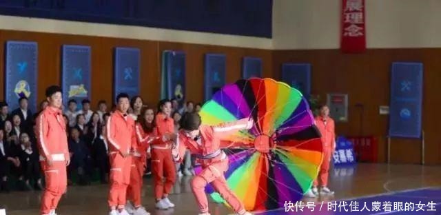 欧阳娜娜和范丞丞|欧阳娜娜范丞丞《跑男》受冷落! 节目无镜头被忽视