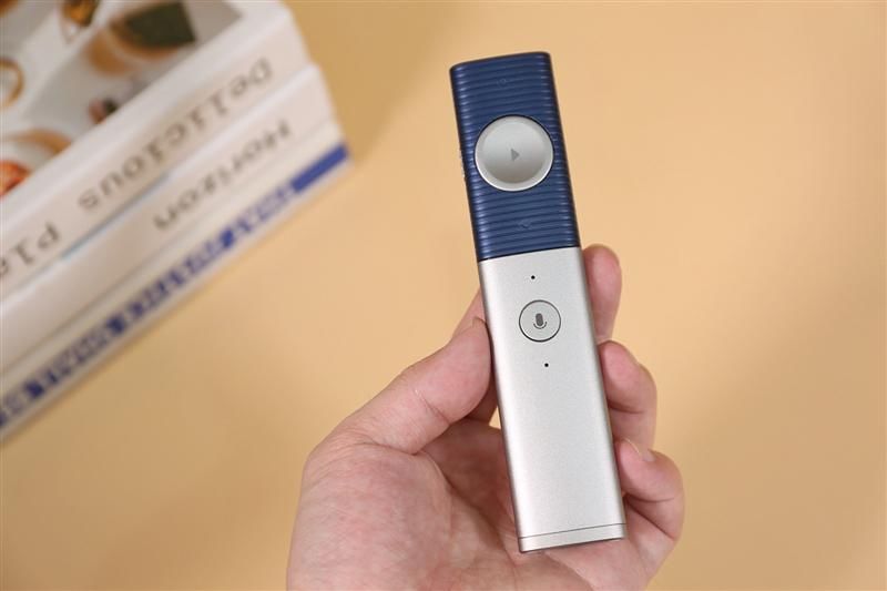  智能|演讲自带助手！讯飞智能演示器评测：语音+图文讲义一键生成