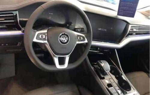 同门|德系豪华“低调王”内饰比Q7显档次,跟卡宴同门,比X5便宜20W