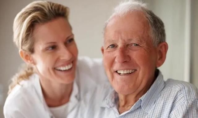 男性|台男明星猝死原因查明,九死一生的急症,青壮年男性尤其要当心