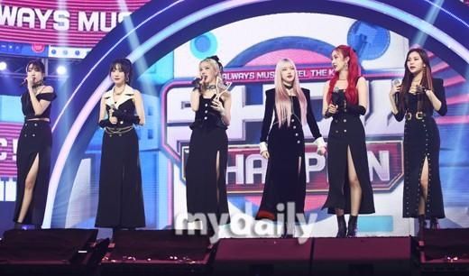  节目|「MD PHOTO」 韩国女团GFriend夺本周《show champion》节目冠军