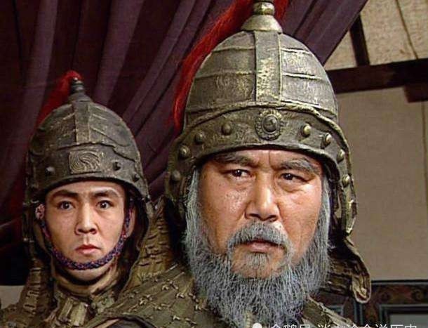  诸葛亮|魏延踢翻七星灯，诸葛亮为何不让姜维杀死他，关系到蜀汉的前程