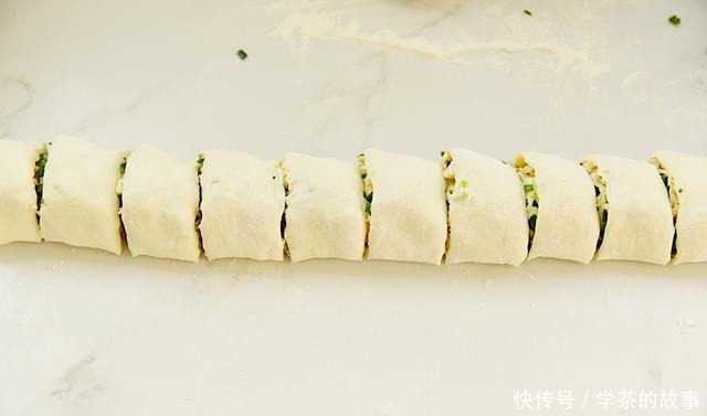 少许|豆腐新吃法，孩子隔三差五点名要吃，管饱又营养足，比红烧肉还香