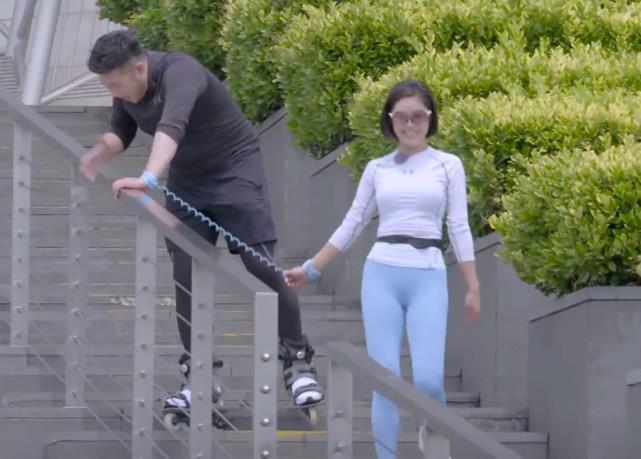 跑步|赵奕欢带男朋友跑步,看到她的身材比例,说不妒忌是假的