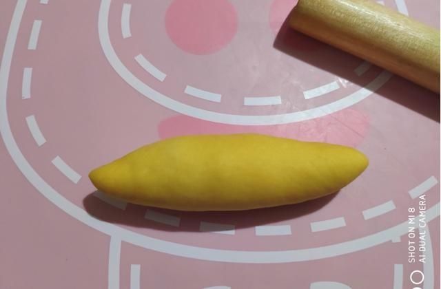  面包|做款香软早餐面包，不仅味道棒，颜色更诱人，全家都爱