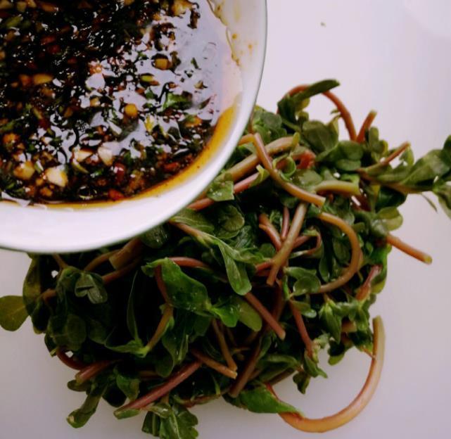 七月|七月,这菜一次囤20斤,放冰箱冻起来,特省时间,家人吃脾胃好