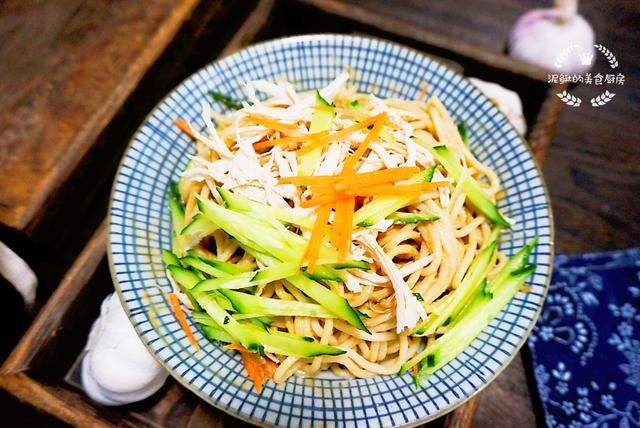  夏天|夏天必吃的凉面，做法简单，清爽开胃，家人都喜欢