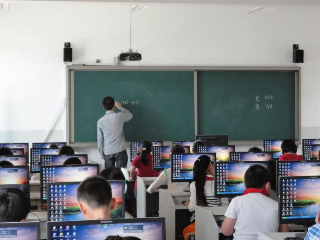  技术省级|【招生指南】信息科学与技术学院