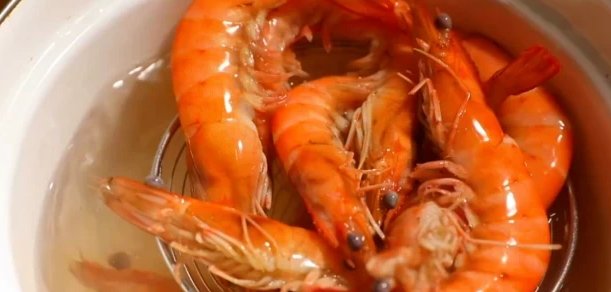 烹饪技术|酸辣虾外面吃要80,在家自己做25块就搞定,不懂厨艺也能做好