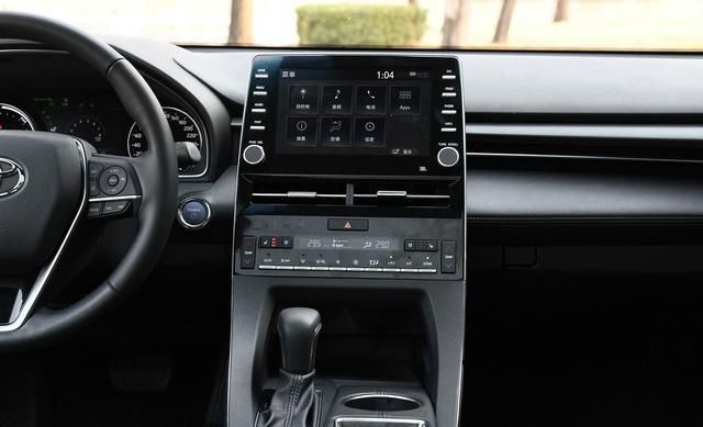 亚洲龙|B级车中它更佳口碑，配置丰富有档次，2.0L发动机爆178马力