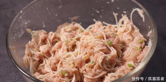 丸子|过年火锅丸子不用买,自己在家做,干净无添加,吃着美味健康