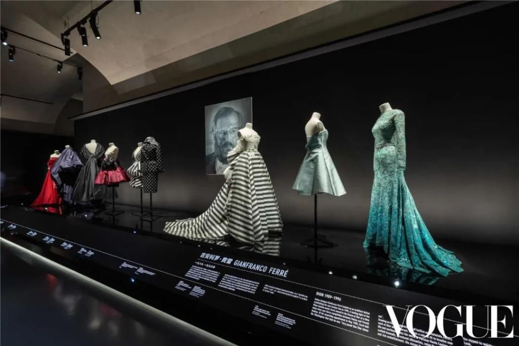 裙子|全世界最美的裙子,都藏在这个展览里