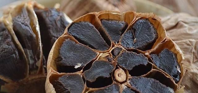  黑蒜|你知道黑蒜是怎么制作的吗？