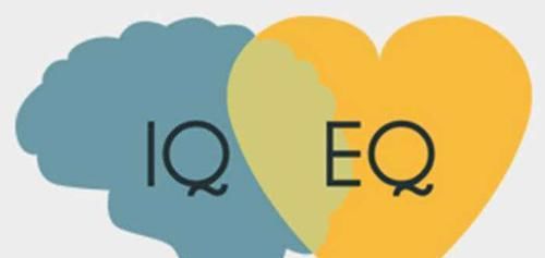  毁于|何炅出道25年，1条交际潜规则受益匪浅：再优秀的人都毁于这件事