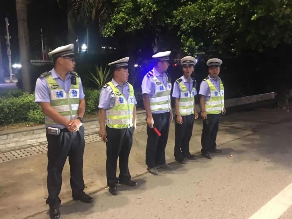  治安|【直击】推进扫黑除恶专项斗争，昨晚澄海又16人被抓…