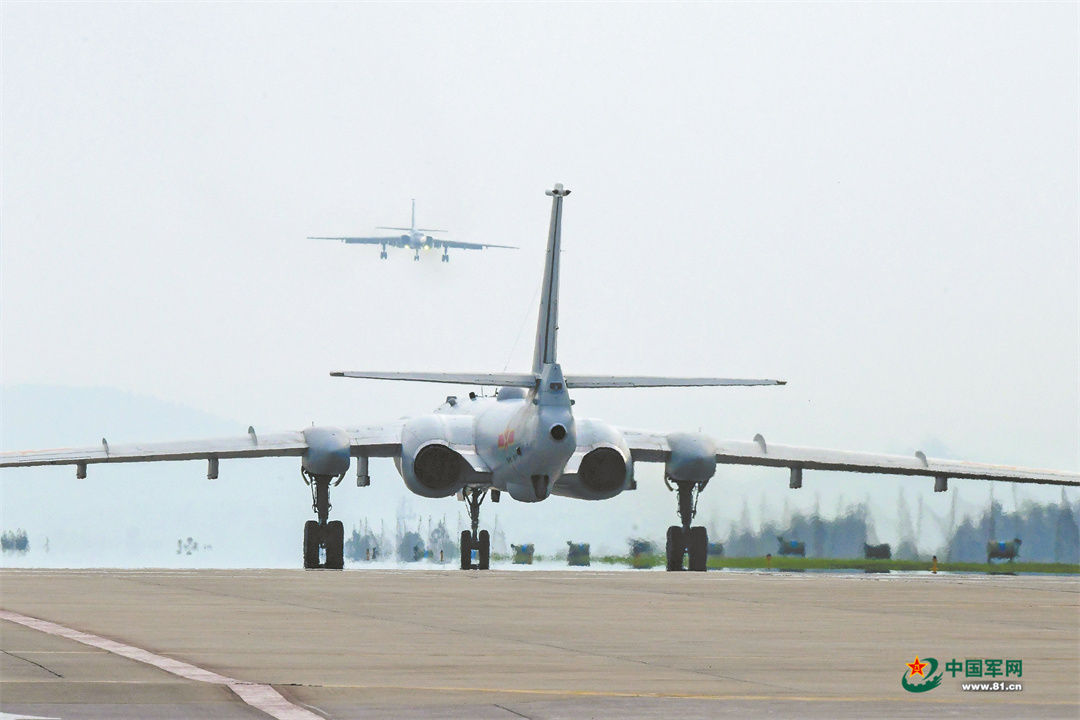 为国巡航，霹雳出击！空军航空兵某团飞行二大队锻造空中铁拳