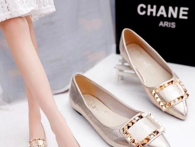  洋气|春天鞋子别乱买，要买就买这几款单鞋，7080穿洋气有女人味