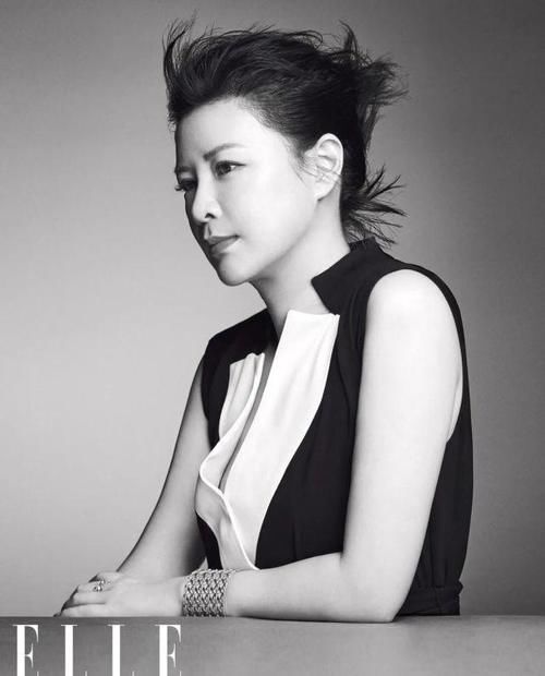  乘风破浪|《乘风破浪的姐姐》里，行头最奢华的是她