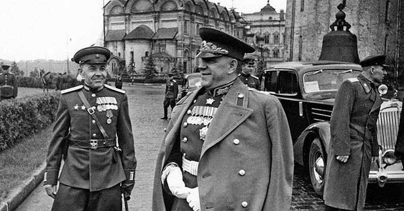 灰头土脸|柏林最后的防线：朱可夫被搞得灰头土脸，海因里希虽败犹荣