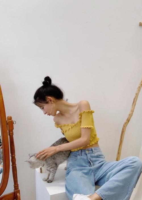  暴露|张予曦穿短上衣秀身材，意外暴露身材缺点，网友：真的想不到！