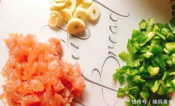 光光|费用仅为五块钱,这道菜让你在夏天胃口很大,他和米饭一起吃光光