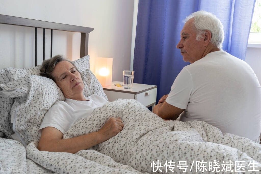 季节性鼻炎怎么治疗最快最好(一到春天鼻炎频繁“侵犯”？中医：用这种药治疗最有效)