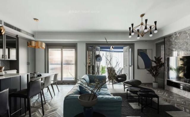  兼具|135㎡潮流混搭风两居，居住舒适性和品质感兼具的家